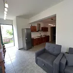 شقة Ammos Family & فاسيليكي
