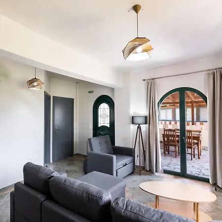 شقة Ammos Family *